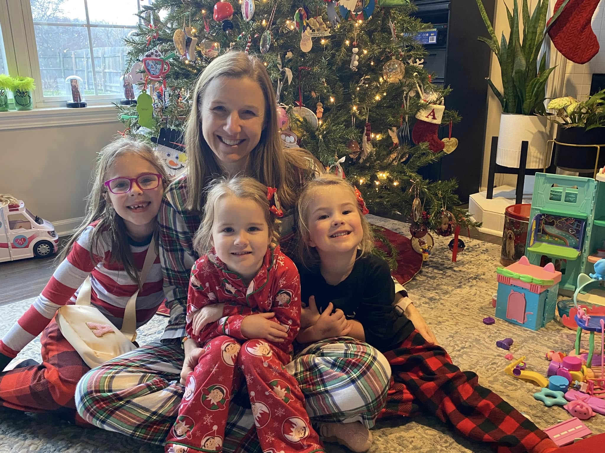 Empower/VALOR Holiday Gift Drive